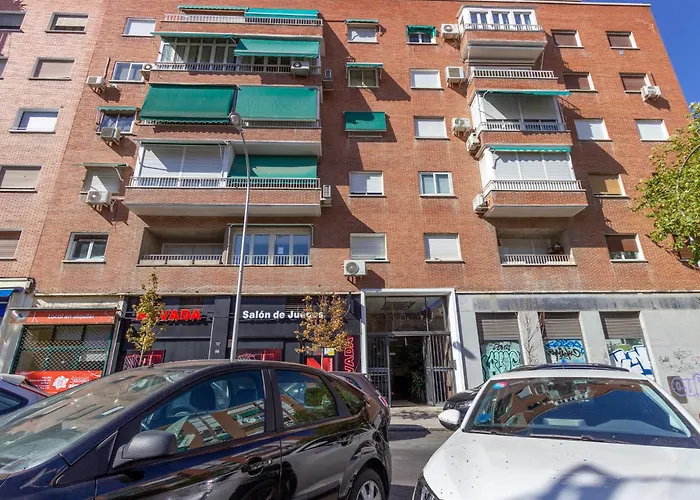 Apartment Chamartin-Ciudad Ramos Carrion By Interhome
